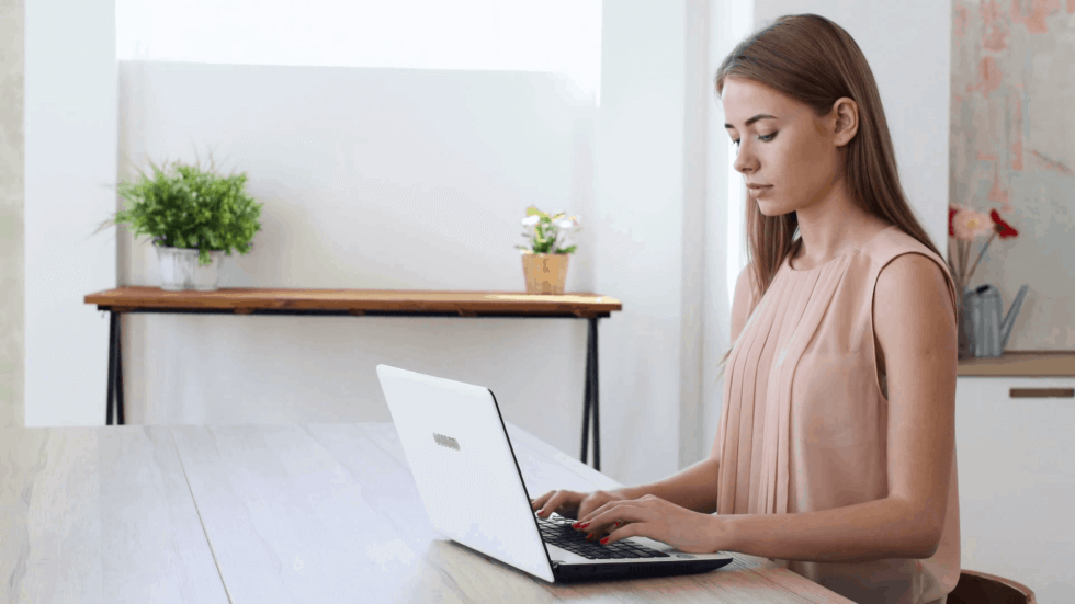 girl at computer